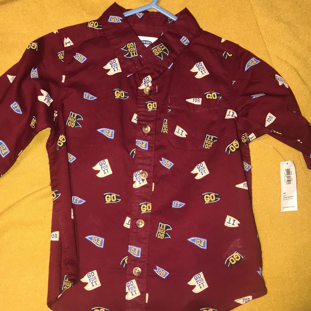 Long sleeve collared shirt
